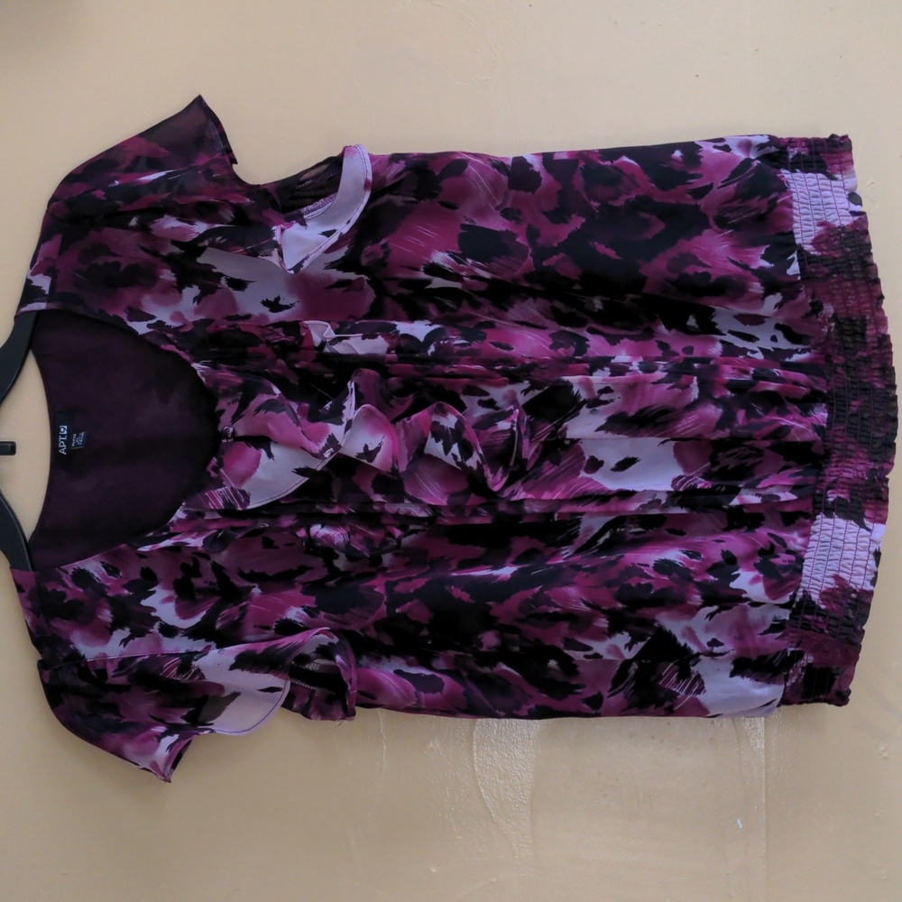 EUC WOMEN'S BLOUSE